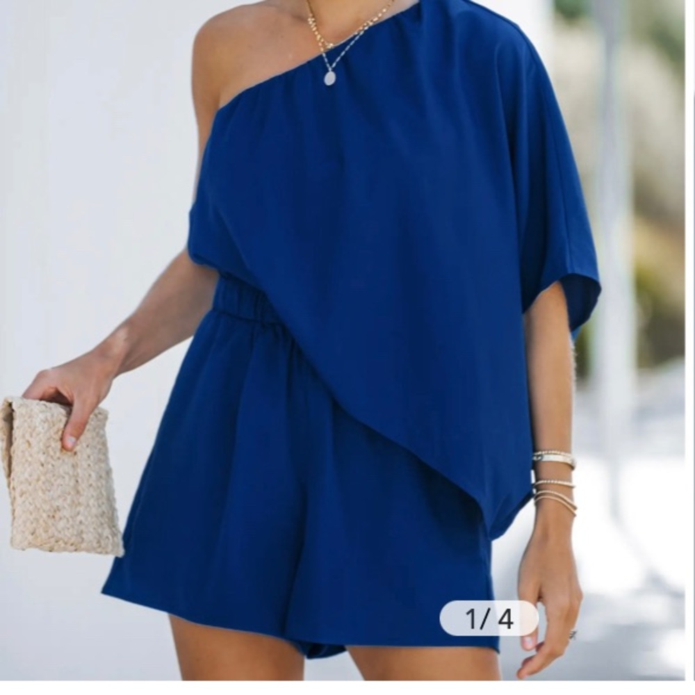 Cupshe off shoulder Romper NWT 8-10 M